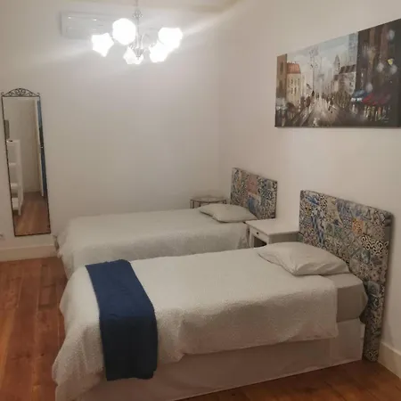 X4clover Apartment *